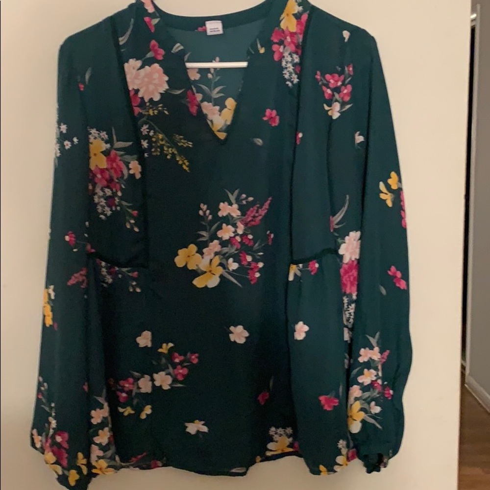 Women’s lightweight blouse